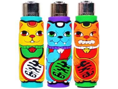 Запальничка Clipper "Cat" в захисному силіконовому чохлі